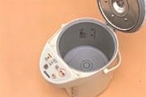 電熱水壺